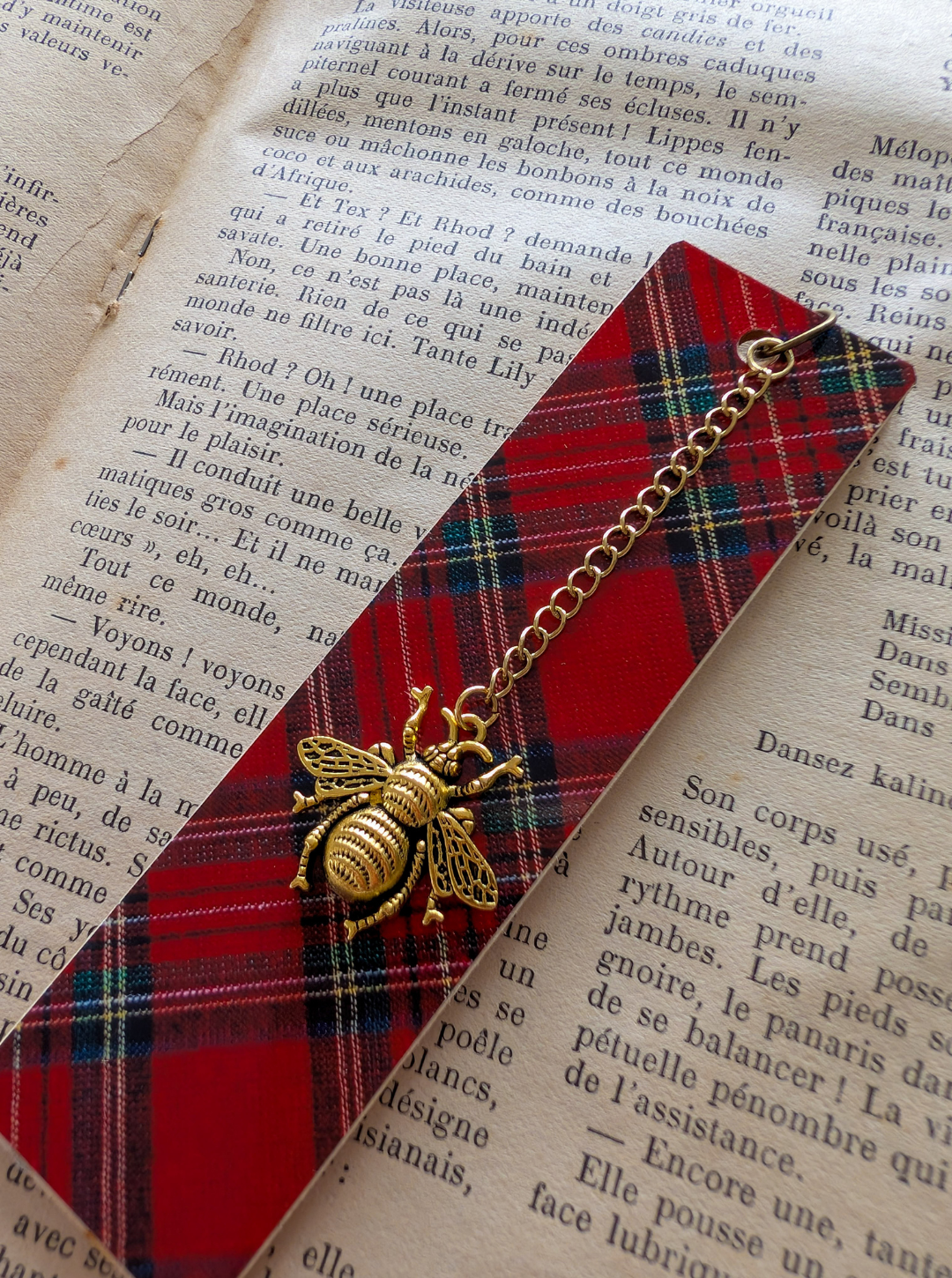 Marque-pages en bois fait main imprimé à carreaux tartan classique rouge bijoux abeille