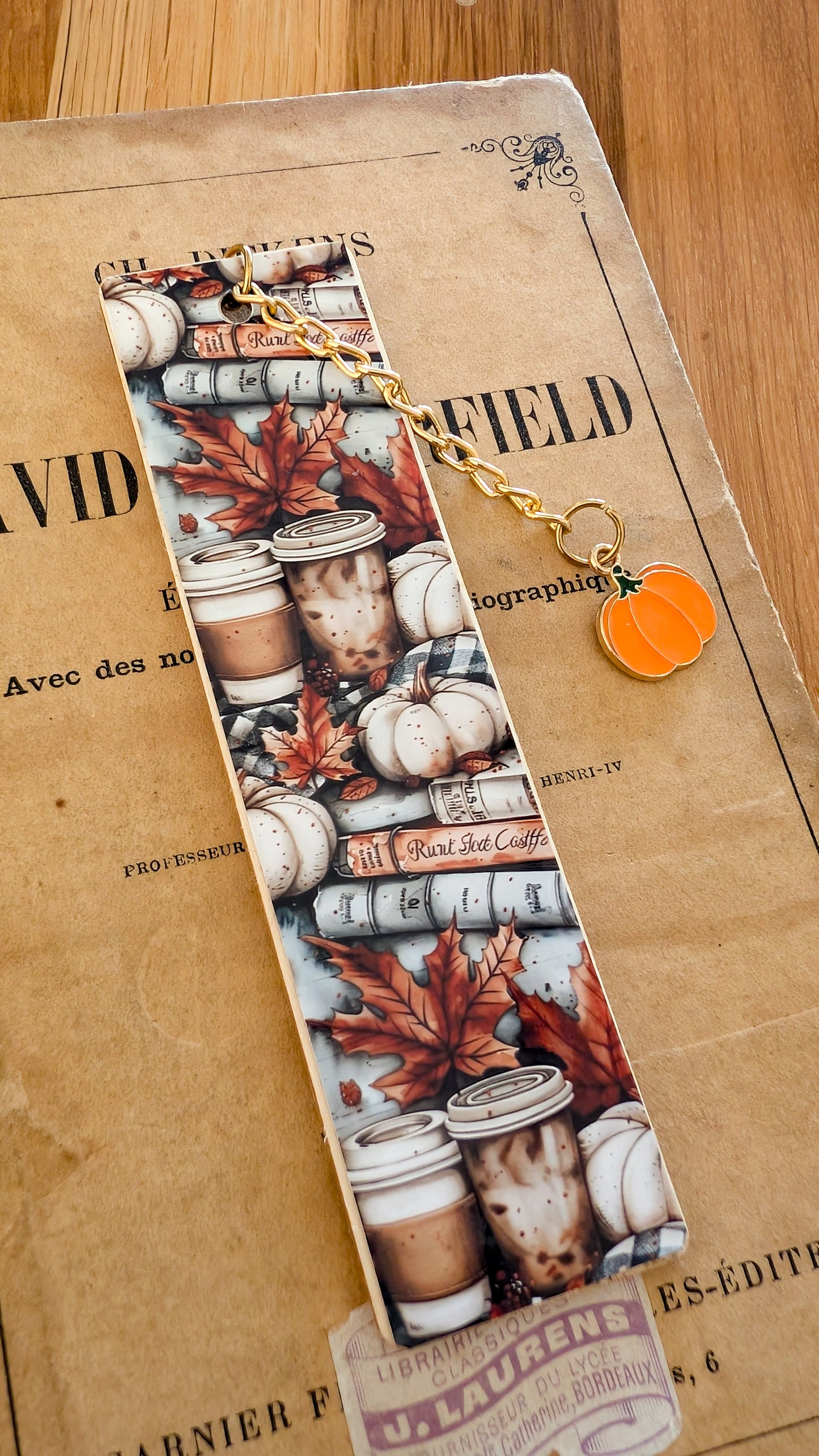 Marque-page en bois citrouilles et latte bijou citrouille
