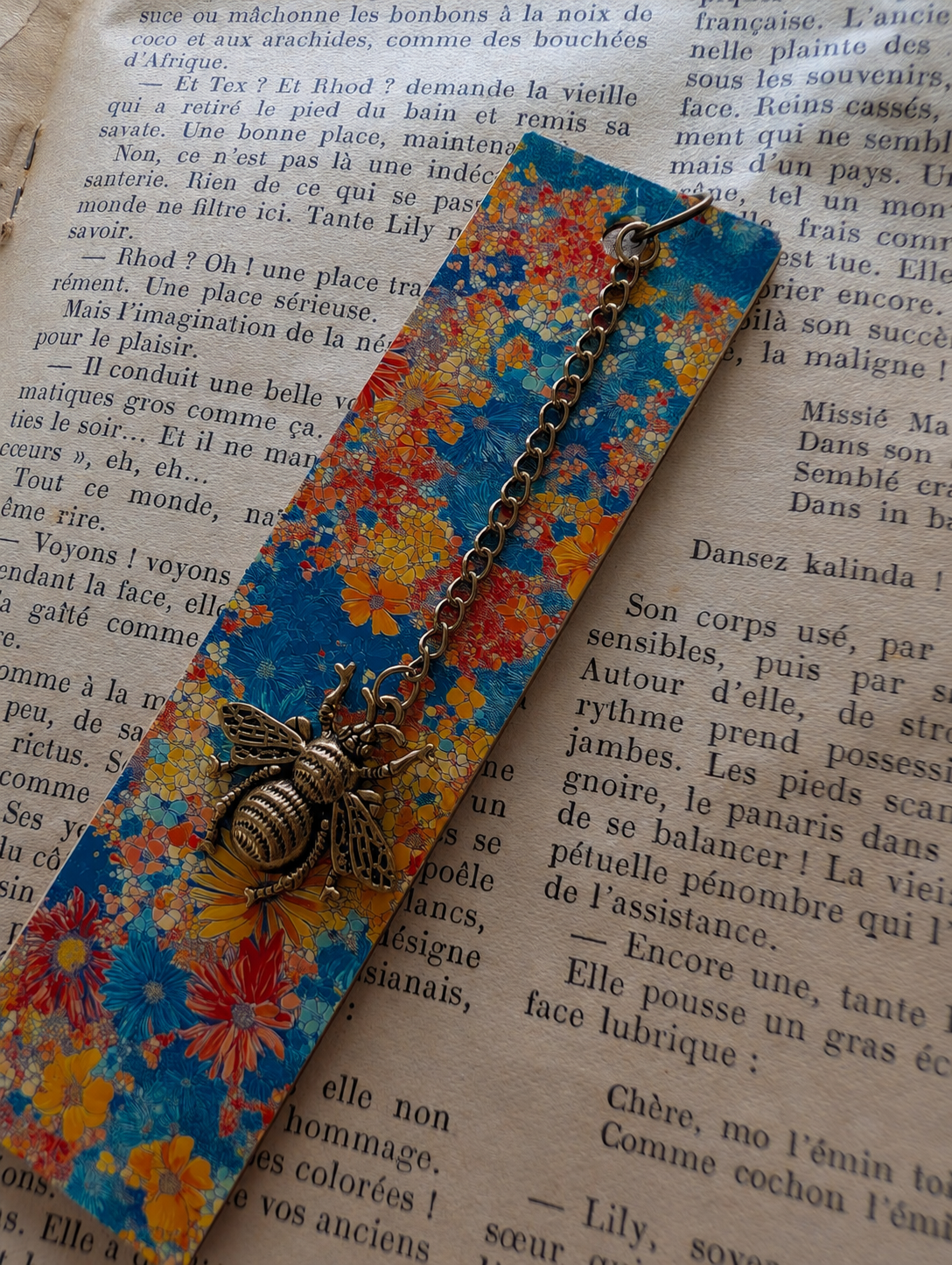Marque-pages en bois fait main imprimé floral chaine bijoux abeille