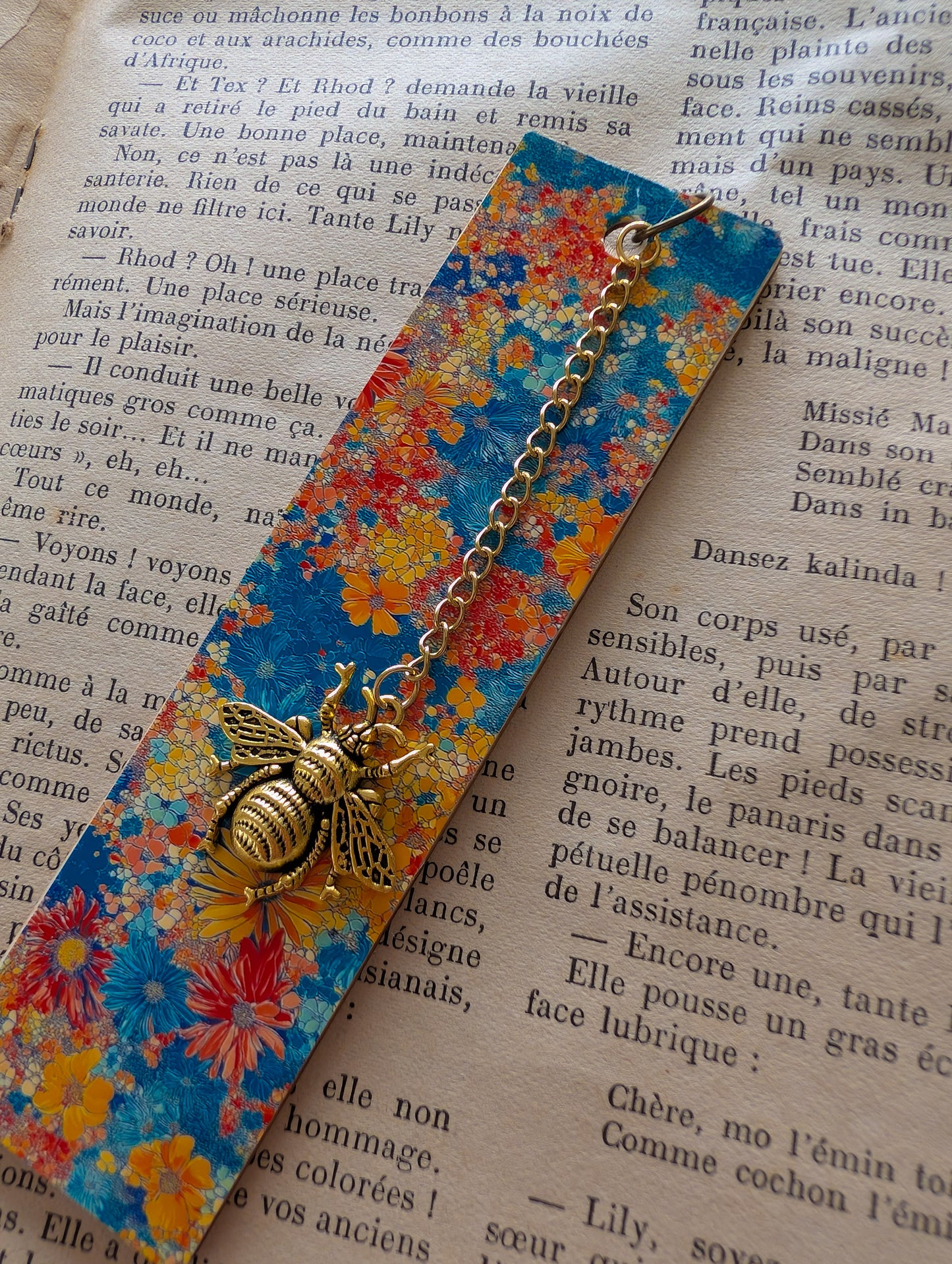 Marque-pages en bois fait main imprimé floral chaine bijoux abeille