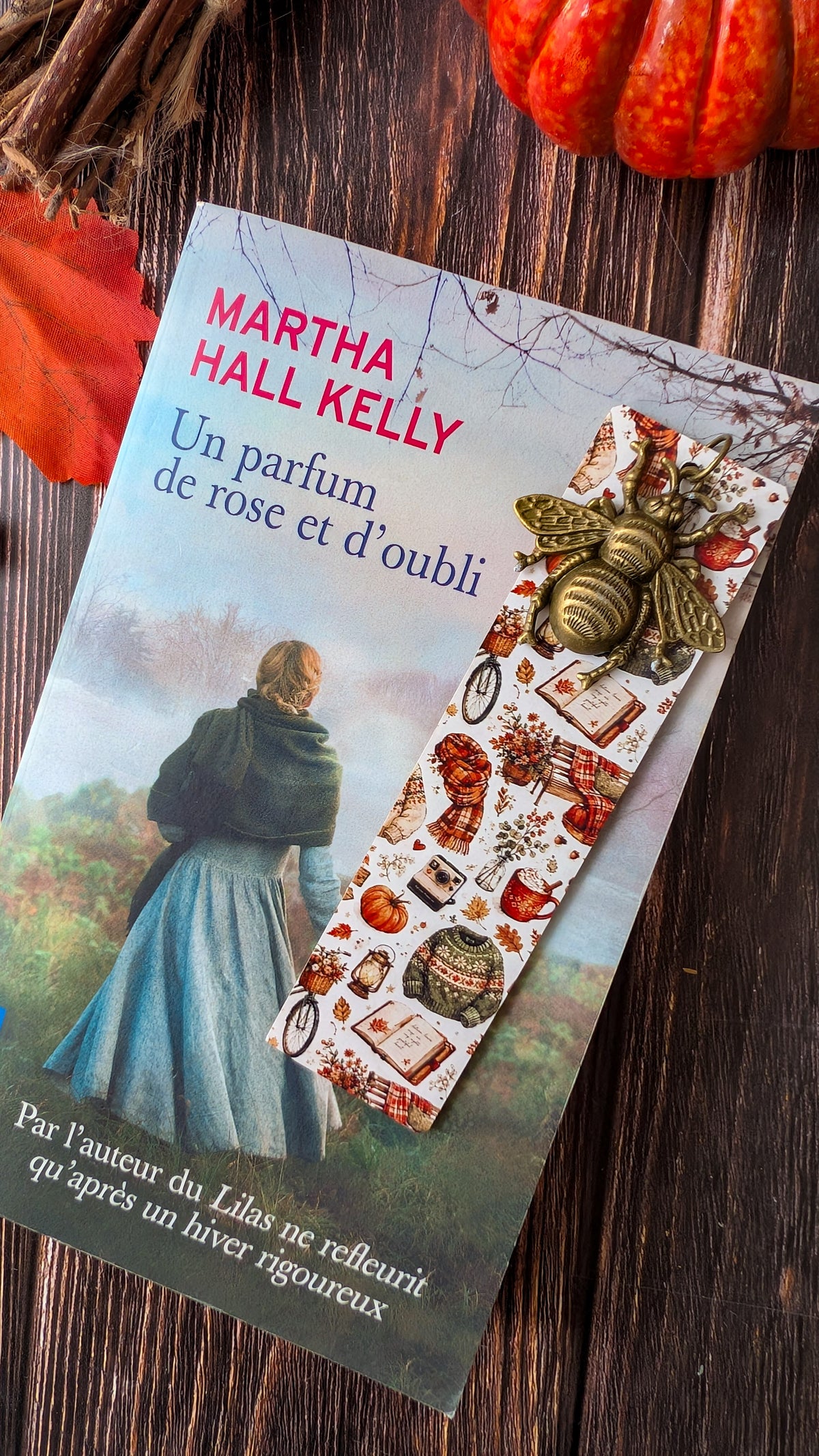 Marque-pages en bois fait main "douceurs d'automne" et bijoux abeille