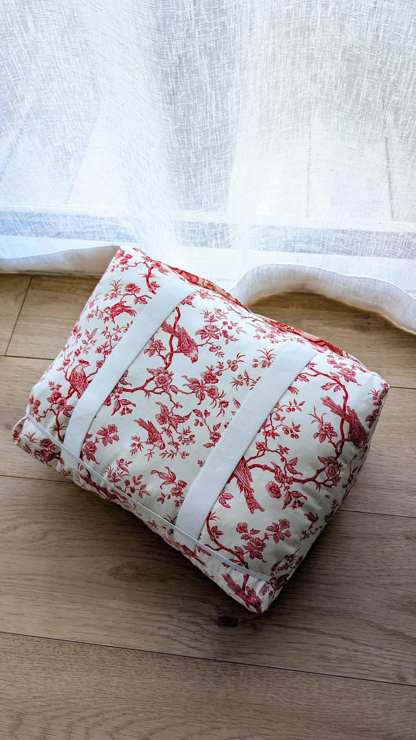 Maxi coussin de lecture avec poches PERSONNALISABLE