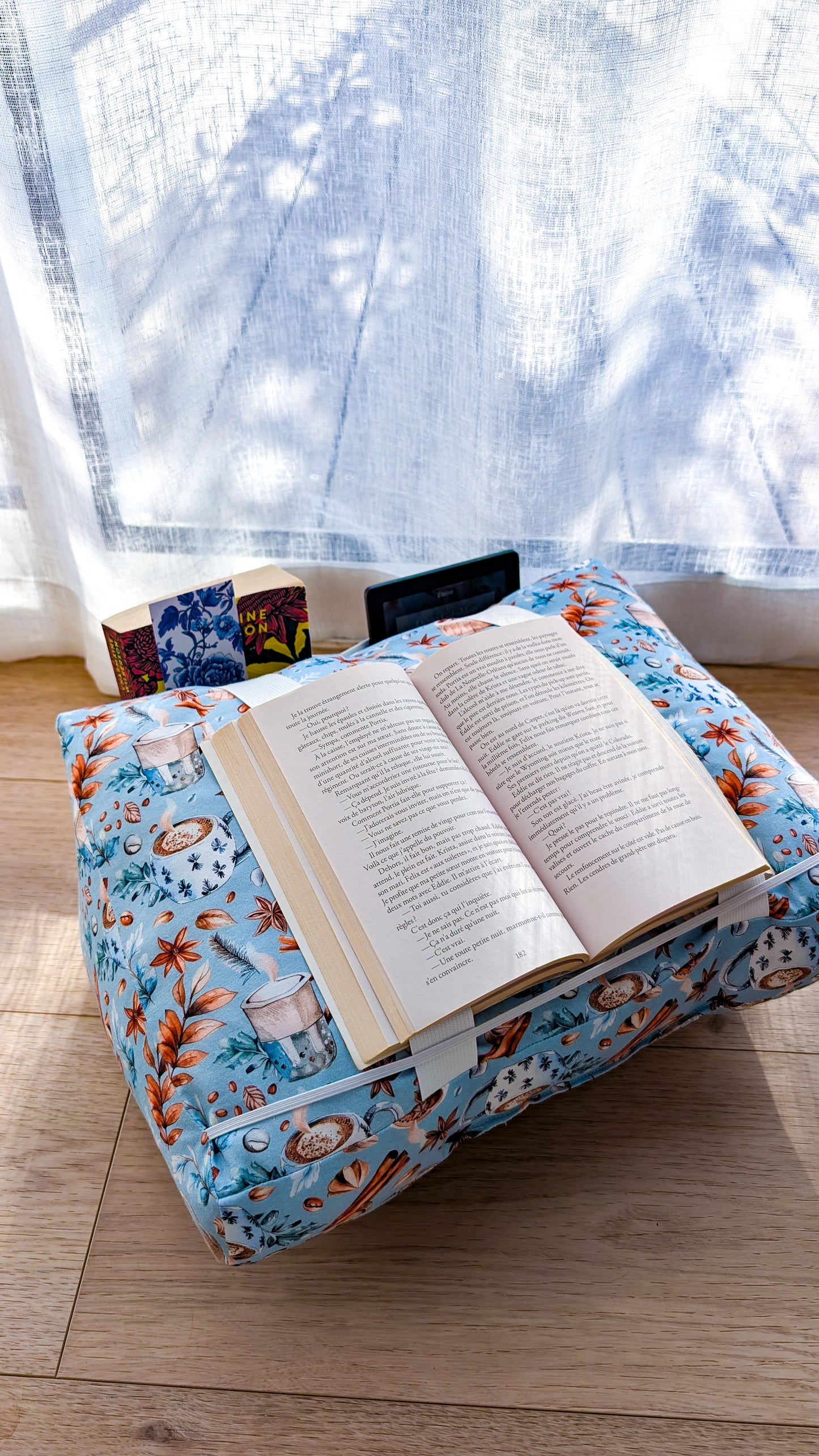 Maxi coussin de lecture avec poches PERSONNALISABLE
